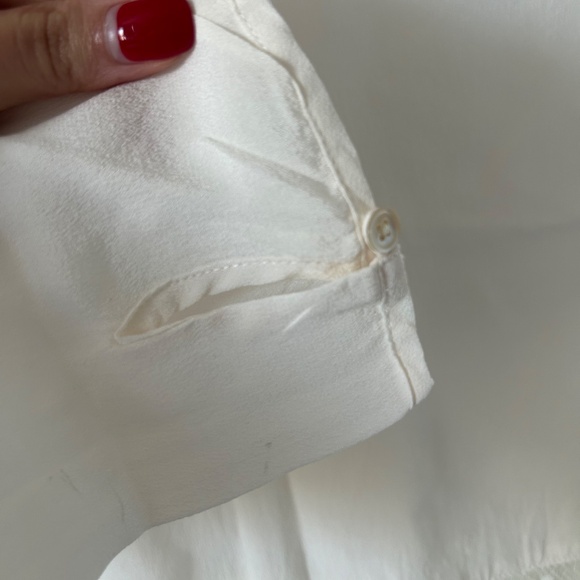 Aritzia Wilfred Desais 100% silk top - Picture 4 of 6